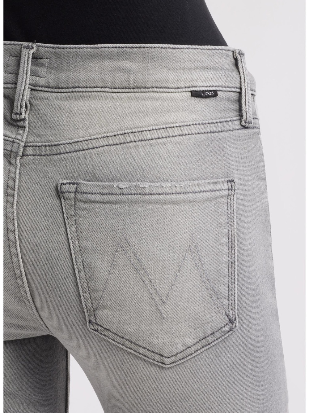 MOTHER The Rascal Ankle Fray Jeans in Noted Gray Size 31 - Picture 3 of 12